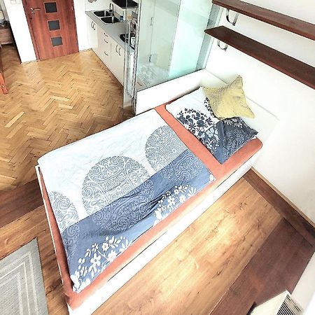 Modern Apartment Few Steps From Centre Prag Exterior foto