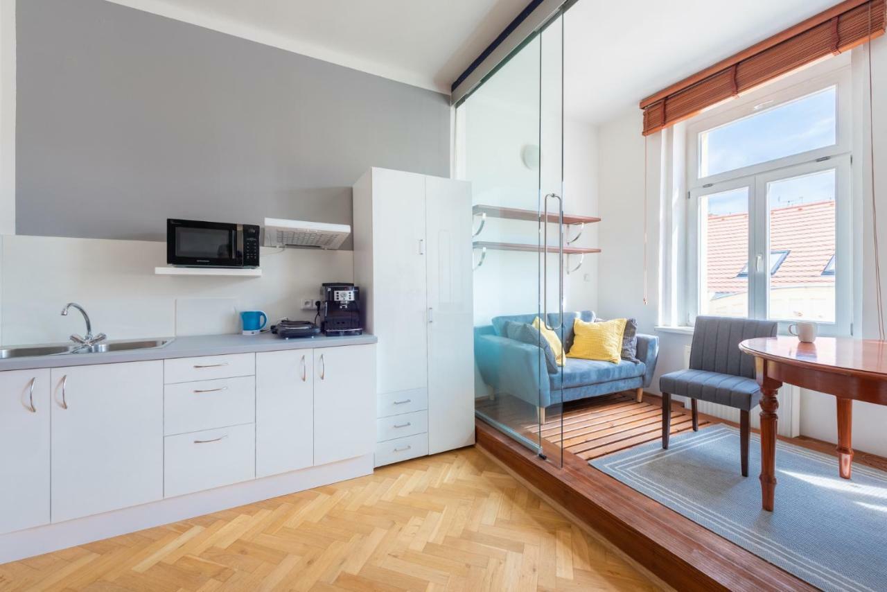 Modern Apartment Few Steps From Centre Prag Exterior foto