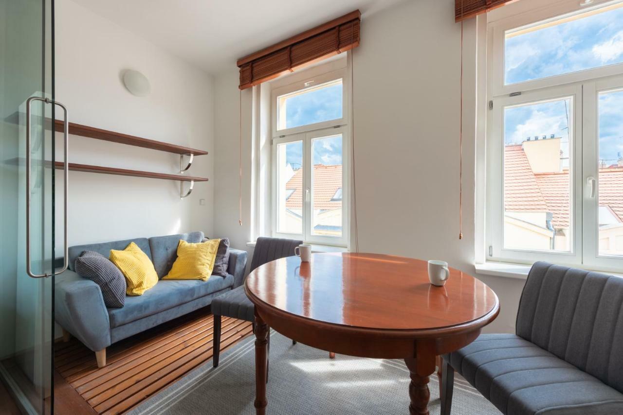 Modern Apartment Few Steps From Centre Prag Exterior foto